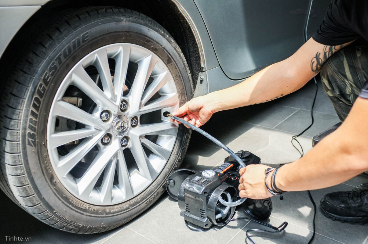 Dụng cụ dành gara, trung tâm sửa chữa hoặc dịch vụ lưu động