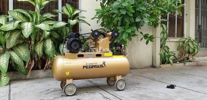 Giới thiệu về máy nén khí dây đai Pegasus TM-V-0.12/8-70L