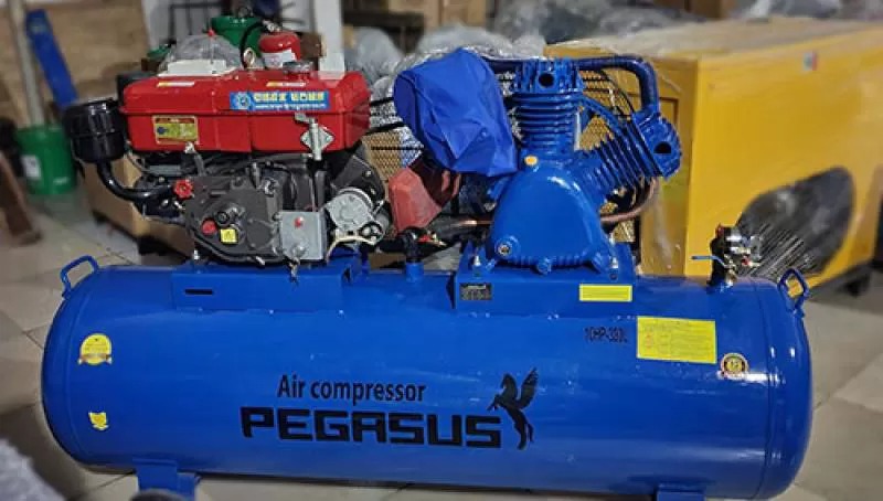 Giới thiệu tổng quan về máy nén khí chạy bằng dầu Diesel TM-W-1.6/8-500L