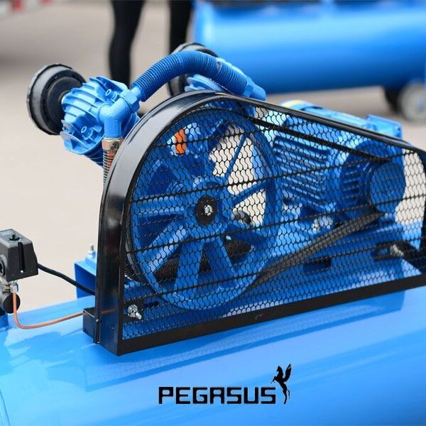 Tính năng nổi bật của  máy nén khí dây đai Pegasus 330L 5.5HP TM-V-0.6/8-330L Alotools