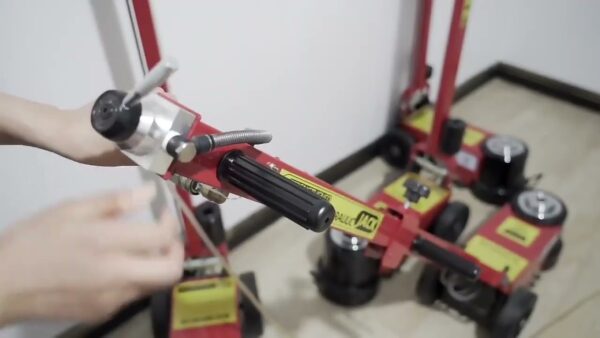 Kích thủy lực khí nén 2 tầng gập tay thân ngắn 40/80 tấn mạ Crome