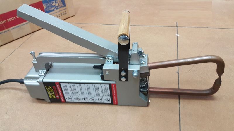 Máy hàn điểm cầm tay mini