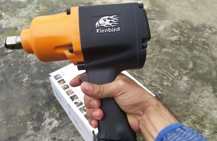 Súng vặn ốc lực xiết lớn FB-1900P (1/2")