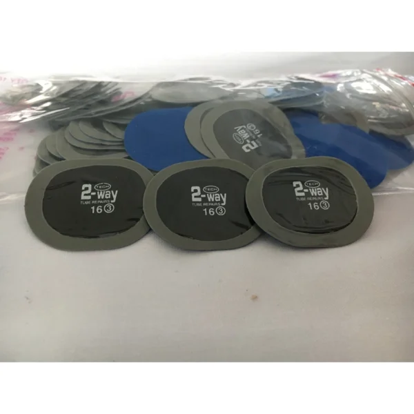 Miếng vá săm TECH #16 oval 40x30mm vá lốp xe máy ô tô