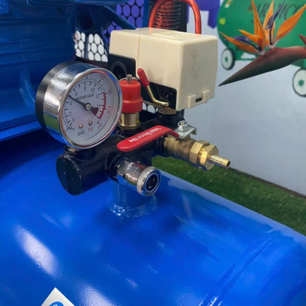 máy nén khí Aramco 10HP 200 lít 8 bar - hình 6