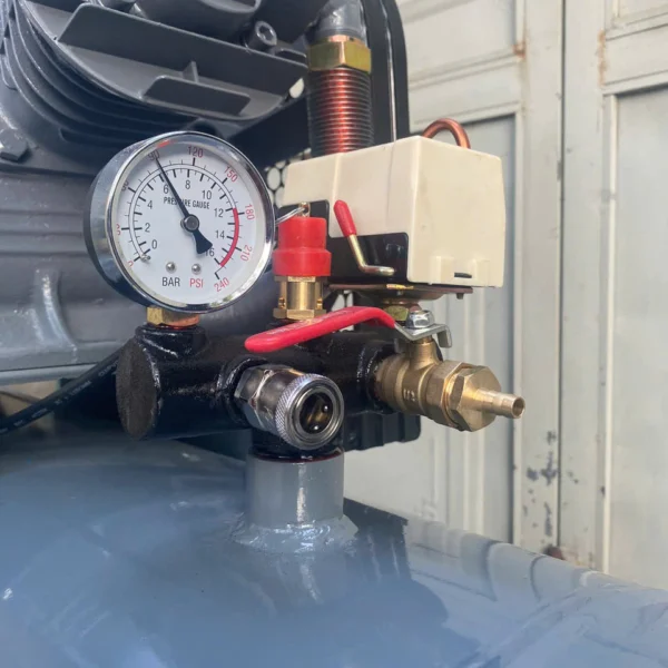máy nén khí Aramco 10HP 300 lít - hình 4