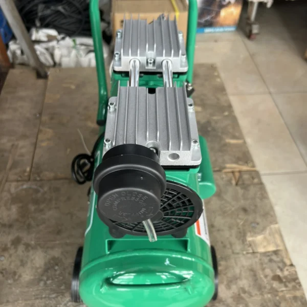 máy nén khí không dầu Romano 1.2HP 30 lít - hình 5