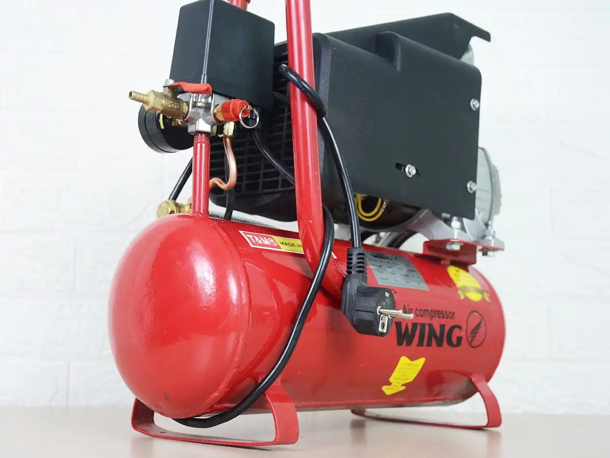 Máy nén khí Wing 1,5HP 12 lít đầu liền có dầu, điện 220V 18 Máy Wing 1,5HP 12 lít - ảnh 4