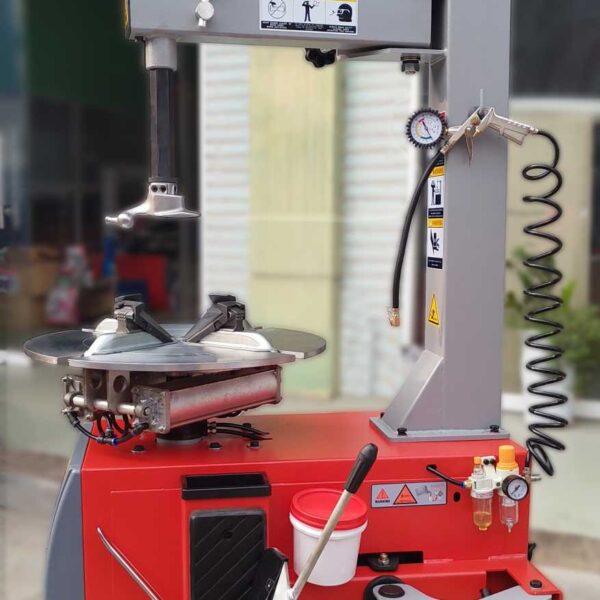 máy ra vào lốp TC-820E - hình 4